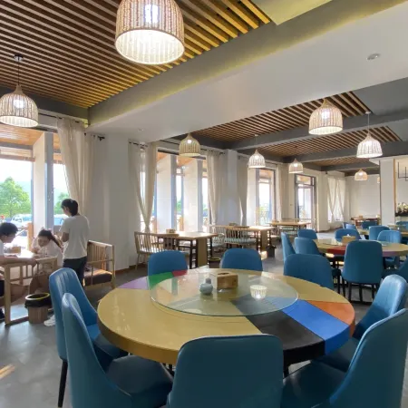 Yunyin Shanju Hostel