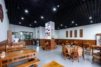 Taicang Your Crown Trip Inn