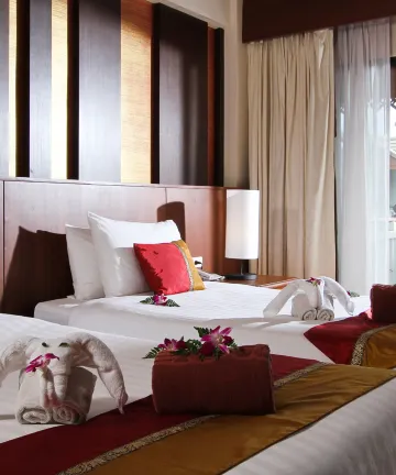 ห้องดีลักซ์ เตียงใหญ่ 1 เตียง