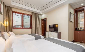 Suitetrails - Floral Hotel · Tong Feng Lili