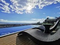 Yunduan Nanshe Homestay (Dali Ancient City South Gate Branch) - Pools