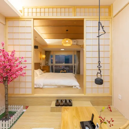 The Romantic hotel(Daminghu store, Jinan)