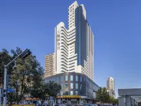 Lavande Hotel (Zhengzhou T10 Tan Shili Longhai West Road Metro Station Branch) Hotels near Zhengzhou No.1 Middle School Education Group (42 Middle School Campus)