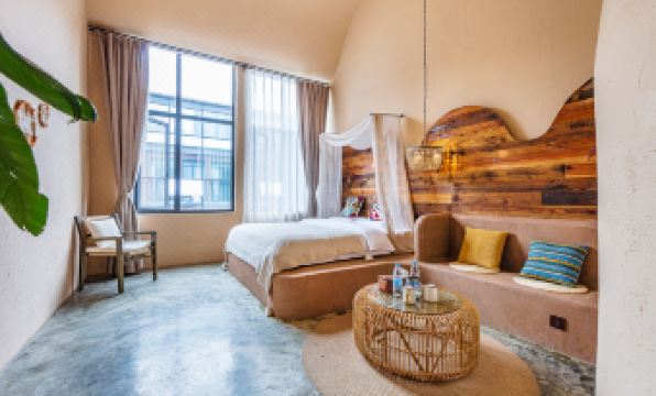 Daniya Boutique B&B (Leshan High Speed Railway Station) ​