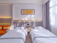 北京至圣酒店 - 豪华双床房