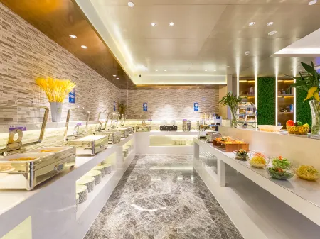 LAVANDE HOTELS (Beijing Capital Airport New National Exhibition Store) Отели рядом с достопримечательностью «Renhe Park»