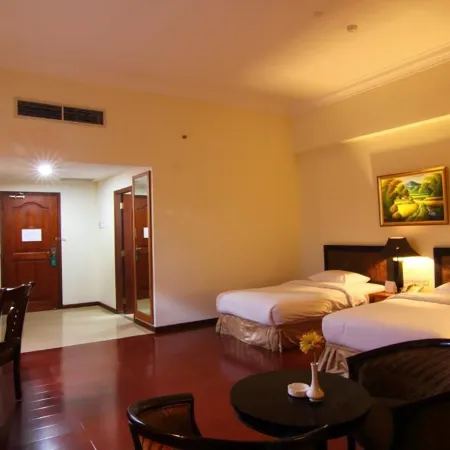 Golden View Hotel