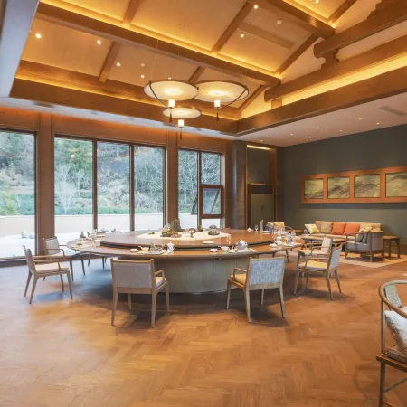 Julong Guniujiang Resort