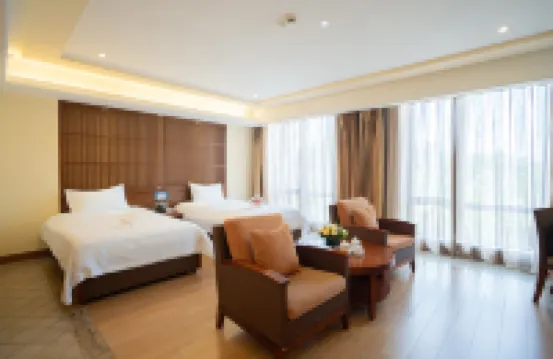 Dongshan Pearl Island Hotel Hotel berhampiran Dongshan Wharf