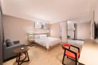 Unitour Hotel (Yulin First People's Hospital Wanhualou) Hotels in Yulin