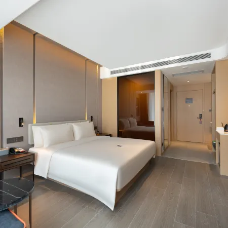 Atour Hotel Dalian Xinghai Square, Near Dalian Museum