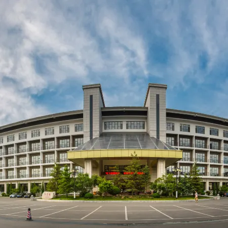 Yijiangnan Hotel