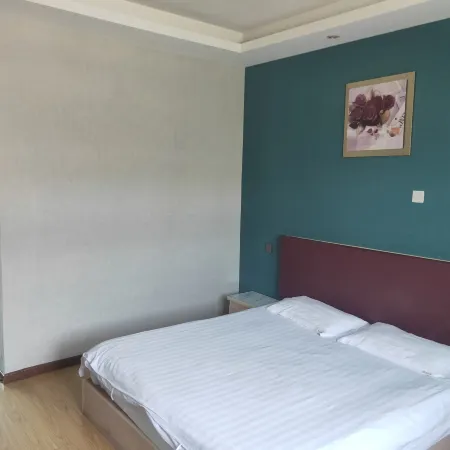 Hunchun Strait Hotel