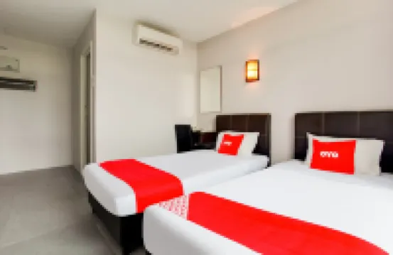 988酒店 鄰近蘇丹依布拉欣體育館的酒店