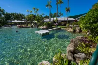 Cairns Colonial Club Resort - Beach