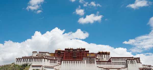 Hotels mit Parkplatz in Lhasa