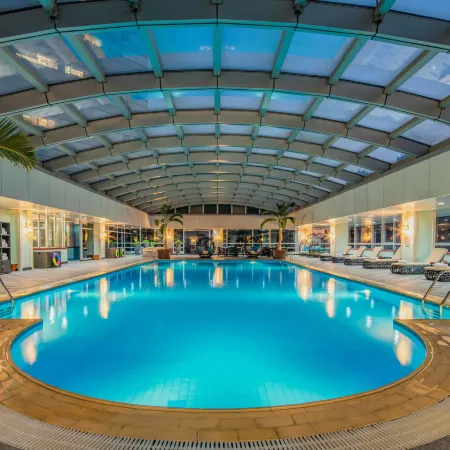 Kai Wah Plaza Hotel