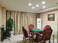 Elong R.YUN Hotel (Huainanzhan High School Wuyue Square) - palestra
