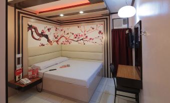 1. Hotel So..