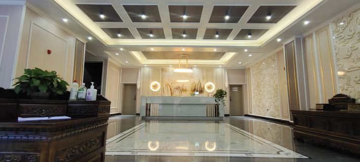 Sichuan-Tibet Hotel Hotels in Yajiang