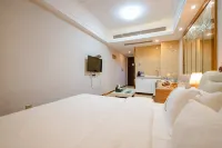 Welsh International Apartment(Shenzhen Futian Theater)