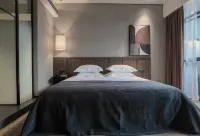 Tiwoli Terrace Hotel (University City Exhibition Center) - Airport Shuttle