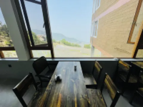 Honghe Yunshangju Boutique B&B