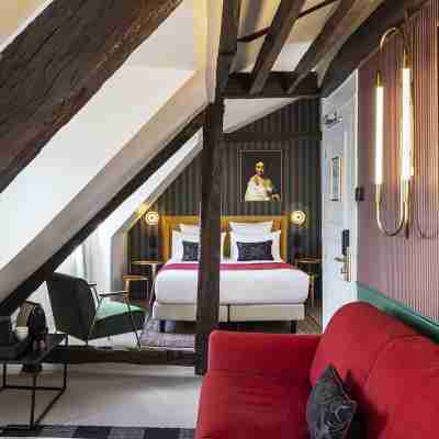 Hôtel Louis II - Paris Rooms
