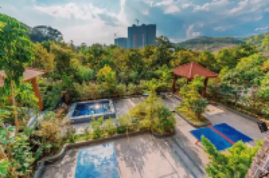 Longmen Jiakaile Hotel