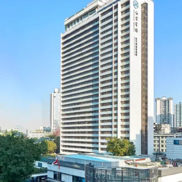 Baiyun Hotel Guangzhou 라 페를 주변 호텔