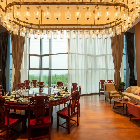Sanmenxia Swan Yun International Hotel