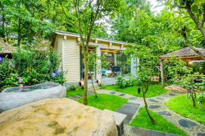Hongshanzhuang Guesthouse Hotels near Xiangzhang Ping
