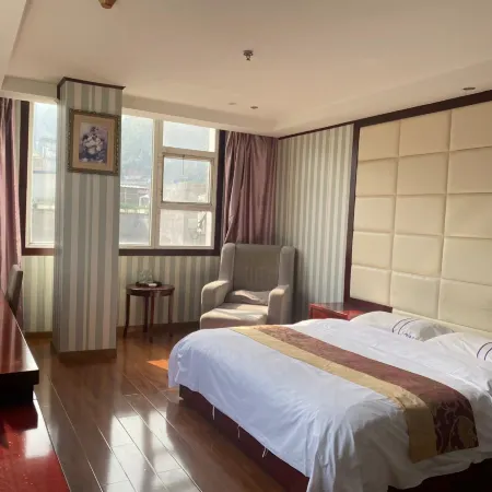 Weixin Nanyuan Hotel