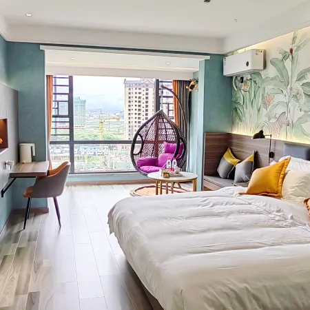 Menghaimanshu Hotel