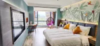 Menghaimanshu Hotel