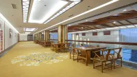 Donghai Forest Hot Spring Resort - 5-Star