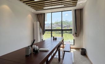 Yuelai River View Hotel (Zhenyuan Ancient City Scenic Area Branch)
