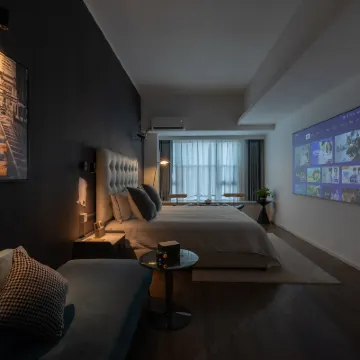 楓雨國際公寓（萬象城店） 鄰近時代廣場的酒店