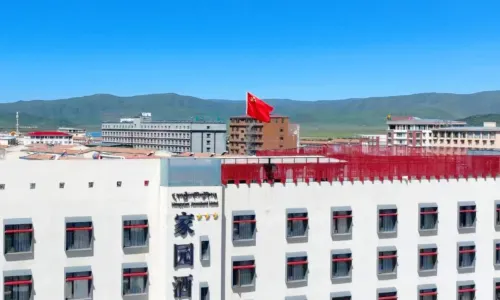 Jiayuan Hotel
