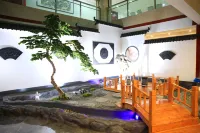 四季·宜居飯店（烏蘭察布古城草原皮都集寧國際皮革城店） - 2 星級