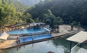 Qingyuan Tea Valley Wenquan Inn