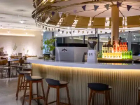 Anji Jiumu Songfeng Tent Hotel