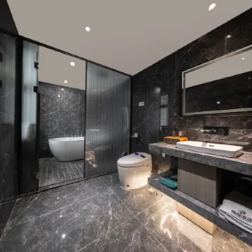 Ruixiang Hotel (Yiwu Yisanli Huaxian Road)