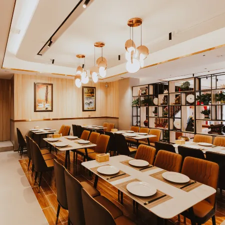 Shengfeng Hotel Отели в г. Лунцзин