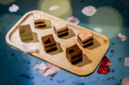 Not late Great Wall Landscape Private Soup Homestay