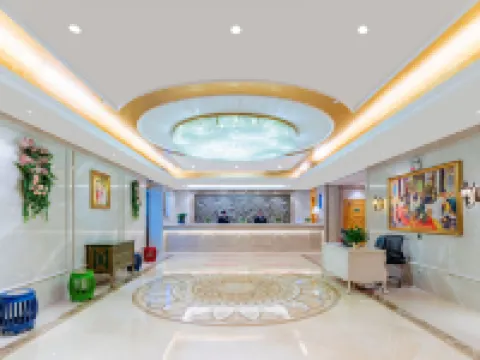 Vienna Hotel (Zhongshan Xingzhong Square Pedestrian Street Branch) Hotels in Zhongshan