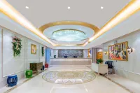 Vienna Hotel (Zhongshan Xingzhong Square Pedestrian Street Branch)