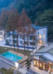 Qingcheng Mountain Yunxi Shangtang Villa