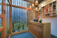 Longji Huanxi Lanyue Panoramic Homestay