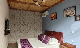 Reunion Happy Farmhouse